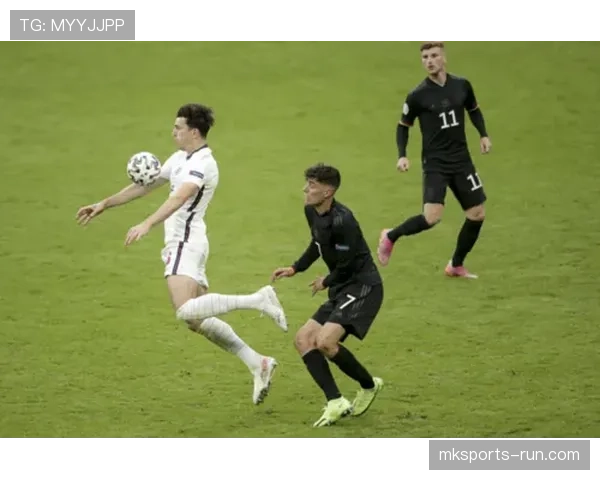 安德烈·基里连科挡拆中投效率提升显著 拉开队内锋线差距