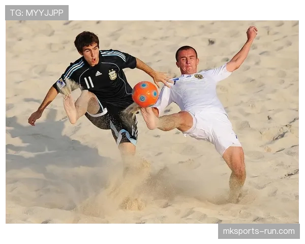 沙滩足球规则中换人次数与常规足球有何不同