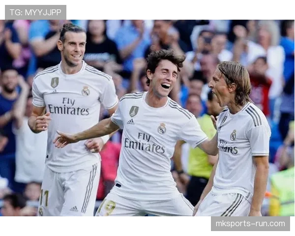 进球庆祝后被改判，VAR判罚背后的规则逻辑解析