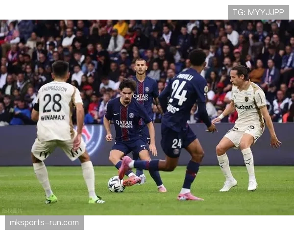 巴黎圣日耳曼欧冠冠军目标受关注，球队当前赛季稳定性表现面临检验